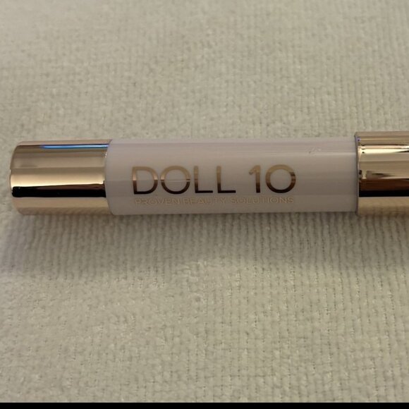 Doll10 Lip Crayon color let go - Picture 1 of 3